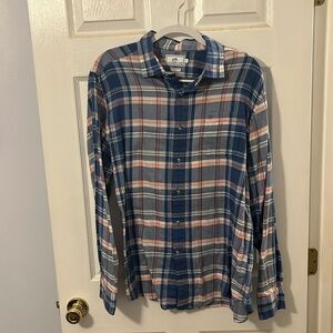 Southern Tide Patterned Casual Button Down. Large.
